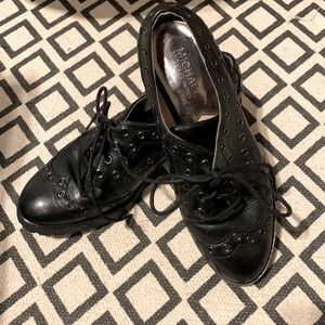 Adorable fun MICHAEL Michael Kors oxfords
